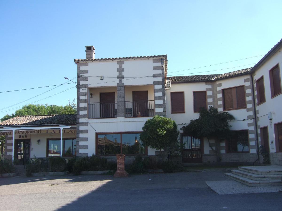 Hostal La Plata Oropesa Eksteriør billede