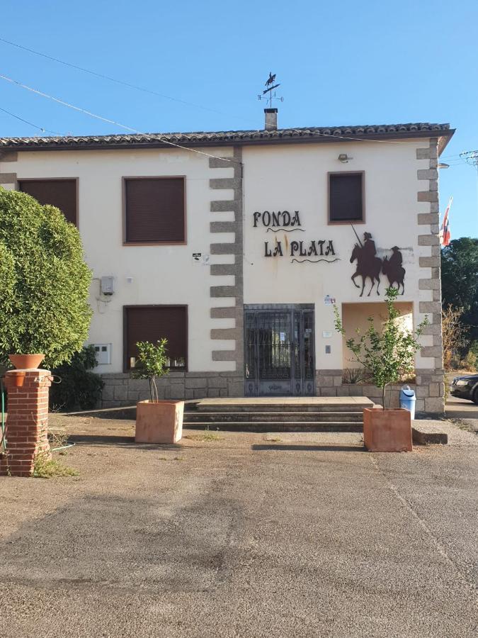 Hostal La Plata Oropesa Eksteriør billede