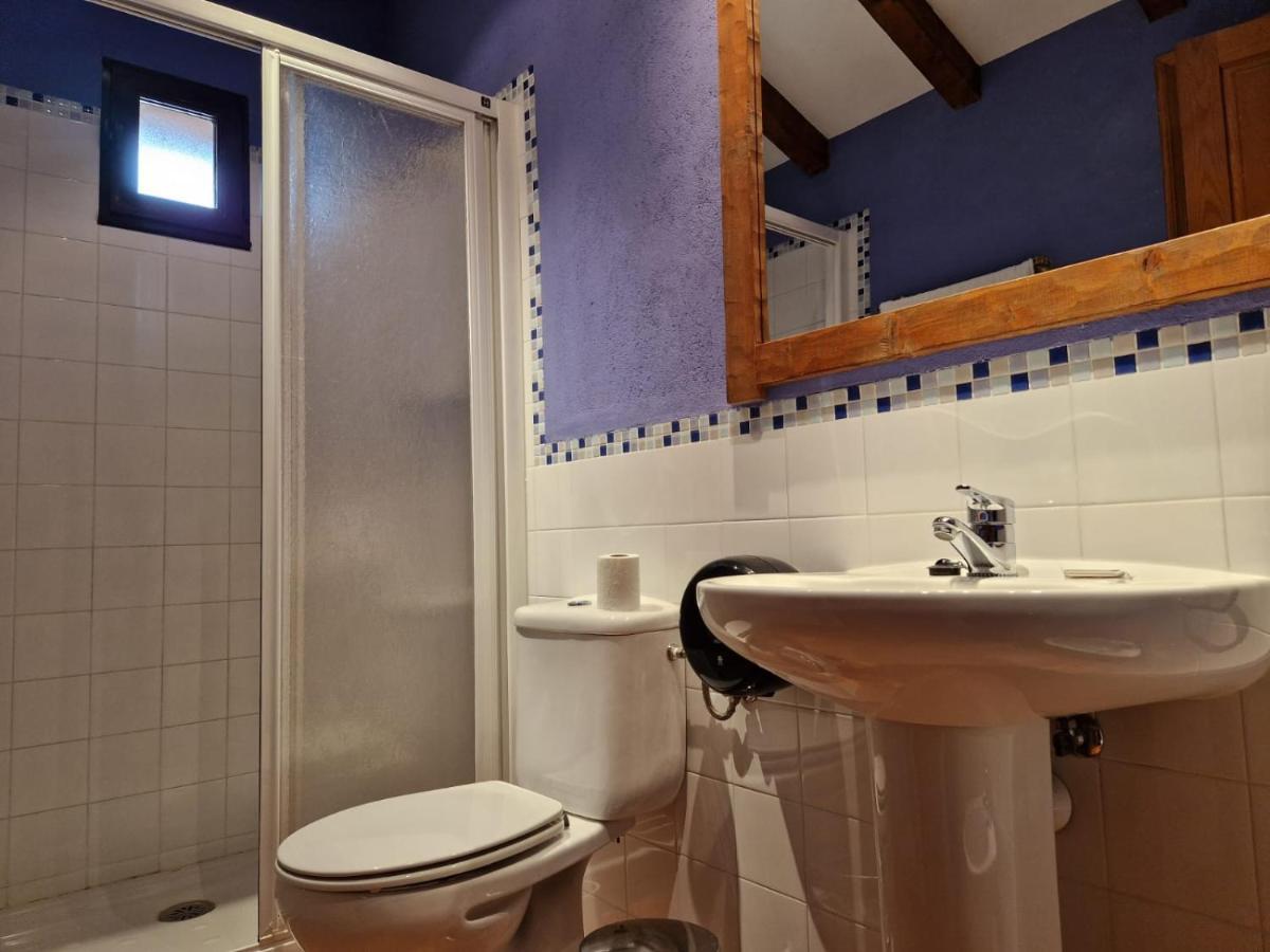 Hostal La Plata Oropesa Eksteriør billede