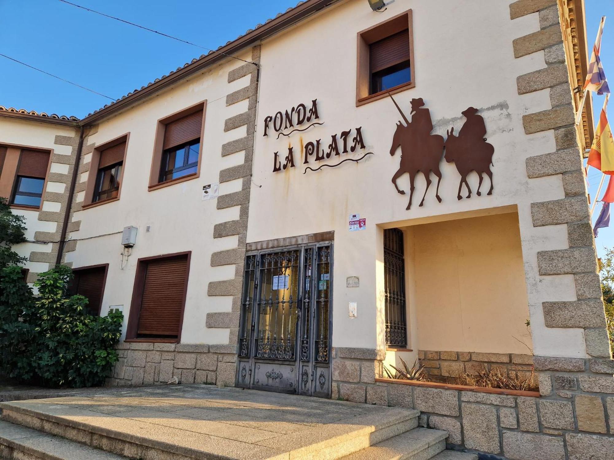 Hostal La Plata Oropesa Eksteriør billede